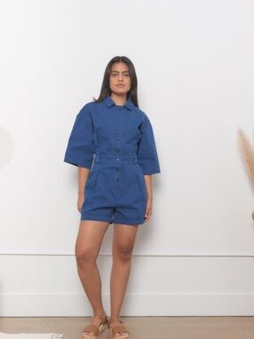 This Rachel Comey Larch Short suits deep blue